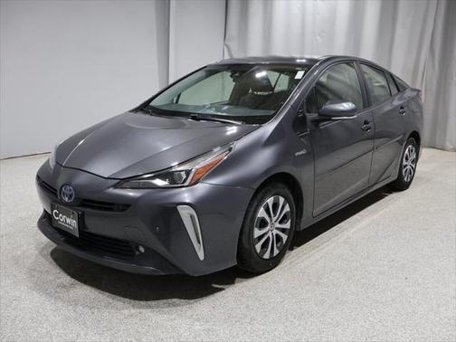 2021 Toyota Prius XLE