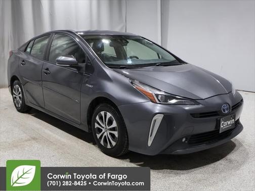 2021 Toyota Prius XLE