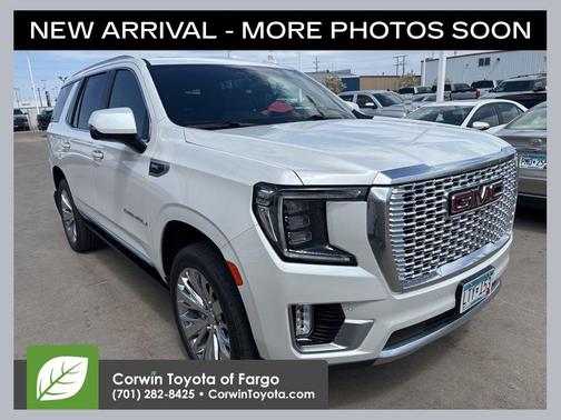 White Frost Tricoat 2021 GMC Yukon Denali