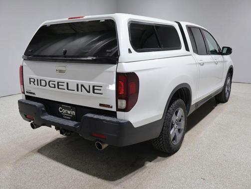 Platinum White Pearl 2025 Honda Ridgeline TrailSport