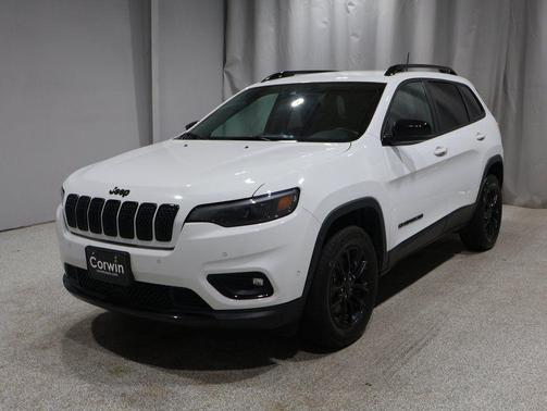 2023 Jeep Cherokee Altitude