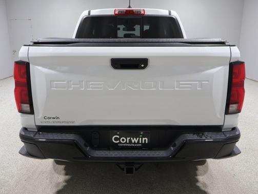 Summit White 2023 Chevrolet Colorado Z71