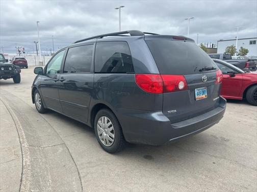 2008 Toyota Sienna LE