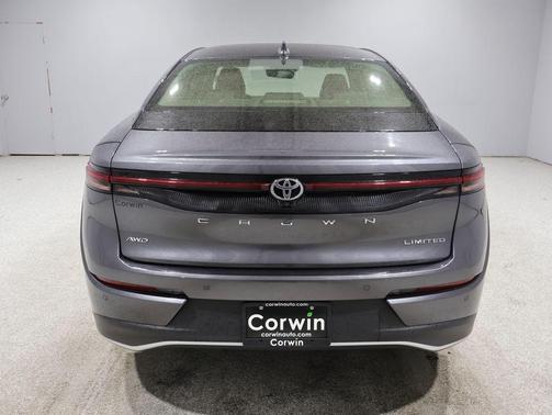 Magnetic Gray Metallic 2023 Toyota Crown Limited