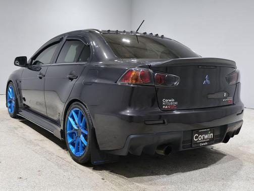 2011 Mitsubishi Lancer Evolution MR