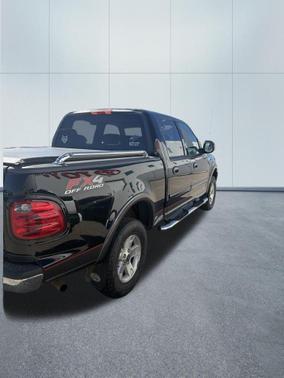 Black Clearcoat 2003 Ford F-150 XLT SuperCrew