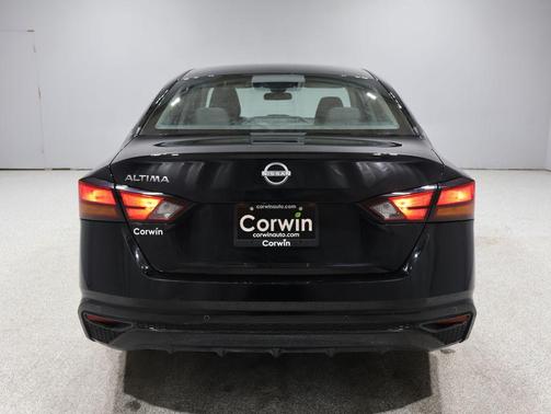 2024 Nissan Altima S FWD