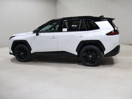Wind Chill Pearl w/Black Roof 2026 Toyota RAV4 SE