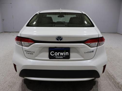 2020 Toyota Corolla Hybrid LE