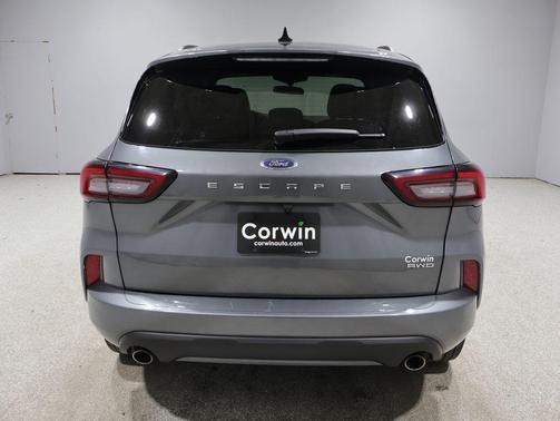 CARBONIZED GRAY METALLIC 2024 Ford Escape ST-Line