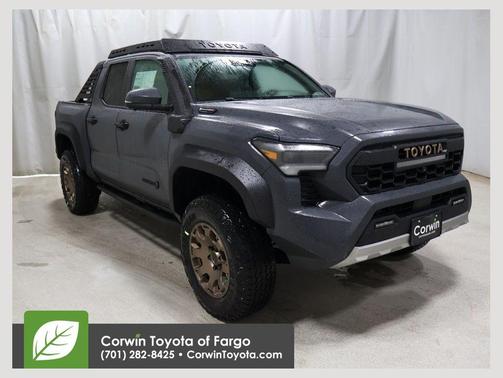 2025 Toyota Tacoma Hybrid Trailhunter