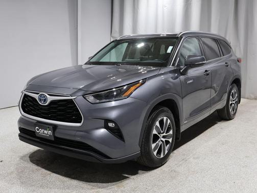 2021 Toyota Highlander Hybrid XLE