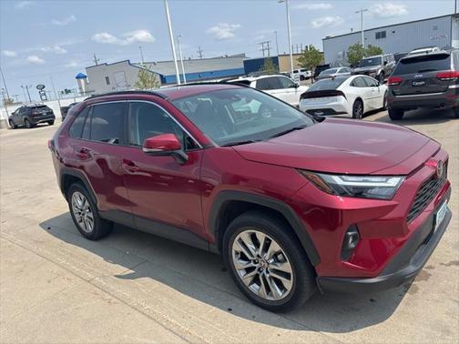 2022 Toyota RAV4 XLE Premium