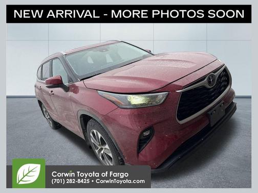 2024 Toyota Highlander XLE