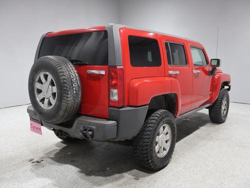 2008 Hummer H3 Base