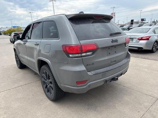 2019 Jeep Grand Cherokee Altitude