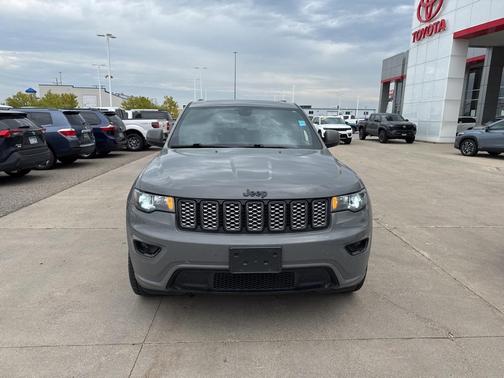 2019 Jeep Grand Cherokee Altitude