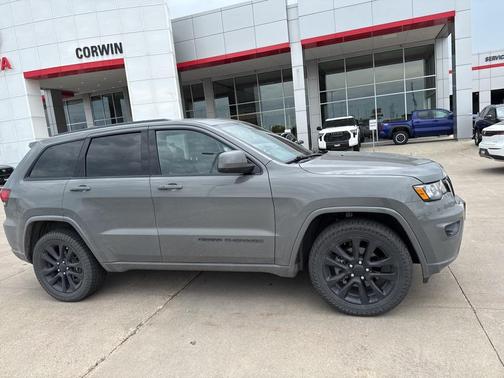 2019 Jeep Grand Cherokee Altitude