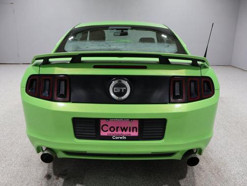 2014 Ford Mustang GT Premium