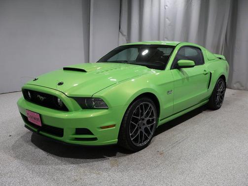 2014 Ford Mustang GT Premium