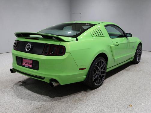 2014 Ford Mustang GT Premium