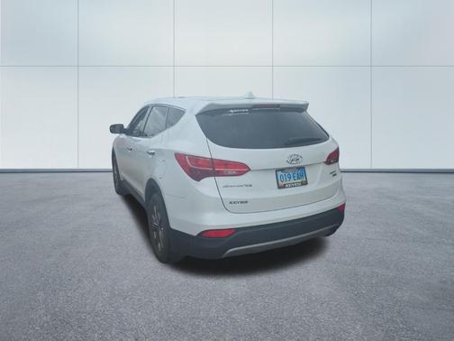 Frost White Pearl 2016 Hyundai Santa Fe Sport 2.4L