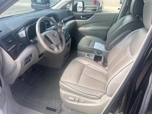 2014 Nissan Quest SL