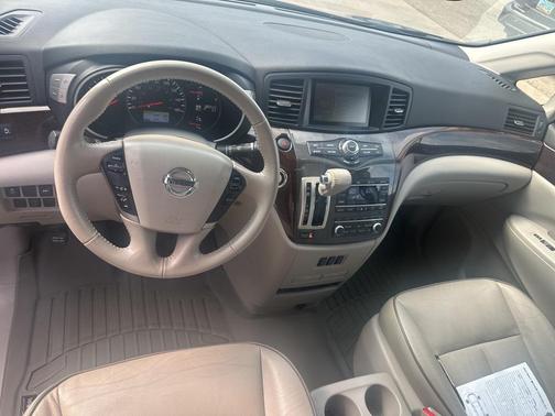 2014 Nissan Quest SL