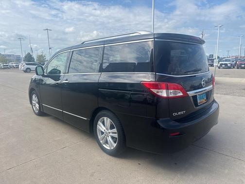 2014 Nissan Quest SL