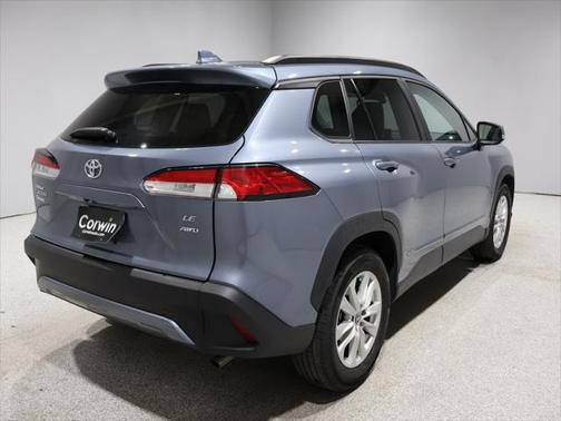 2022 Toyota Corolla Cross LE