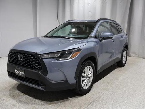 2022 Toyota Corolla Cross LE