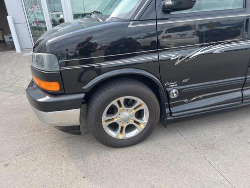 2003 GMC Savana 1500 Base