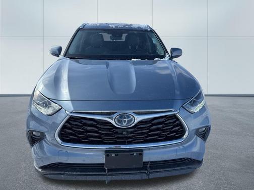 2023 Toyota Highlander Hybrid Limited