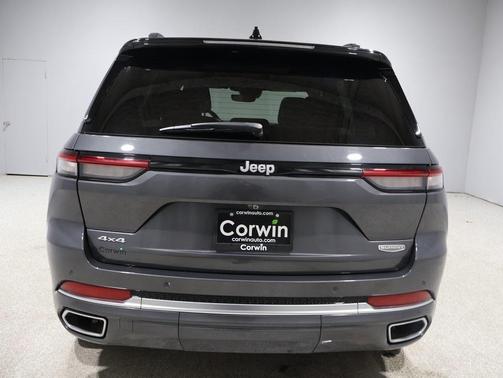 2024 Jeep Grand Cherokee Summit