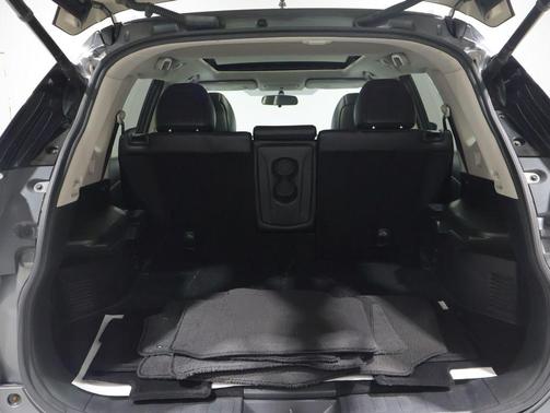 Gun Metallic 2016 Nissan Rogue SL