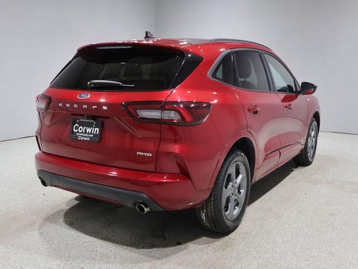 RAPID RED MET TINTED CC 2024 Ford Escape ST-Line