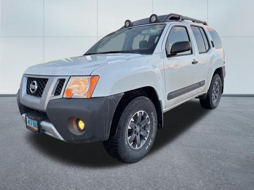 Glacier 2015 Nissan Xterra PRO-4X