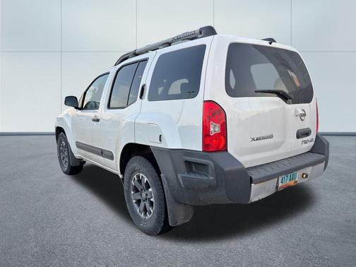 Glacier 2015 Nissan Xterra PRO-4X