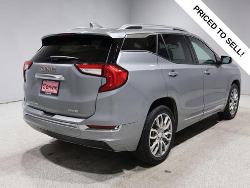 2023 GMC Terrain Denali