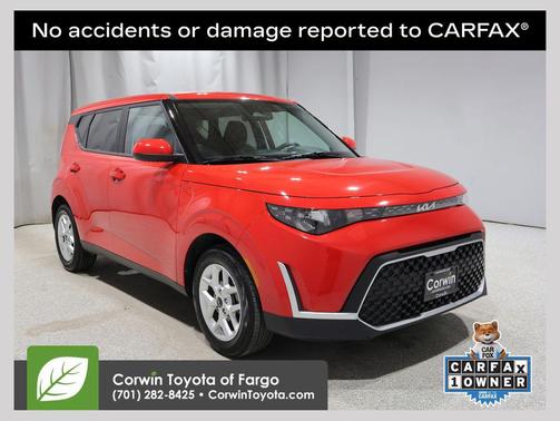 Inferno Red 2024 Kia Soul LX