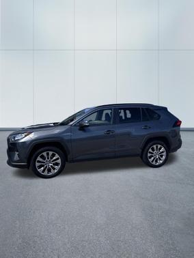 Magnetic Gray Metallic 2021 Toyota RAV4 XLE Premium