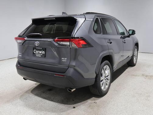 Magnetic Gray Metallic 2021 Toyota RAV4 XLE Premium