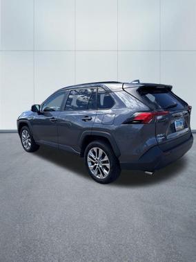 Magnetic Gray Metallic 2021 Toyota RAV4 XLE Premium