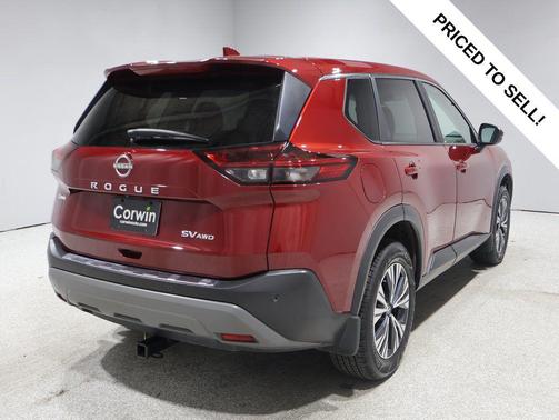 2022 Nissan Rogue SV