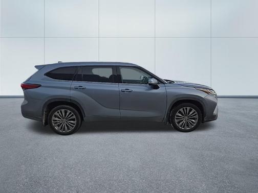 2020 Toyota Highlander Platinum