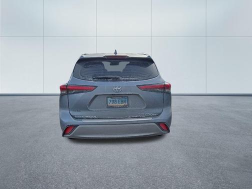 2020 Toyota Highlander Platinum