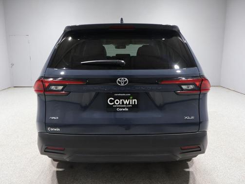 2025 Toyota Grand Highlander XLE