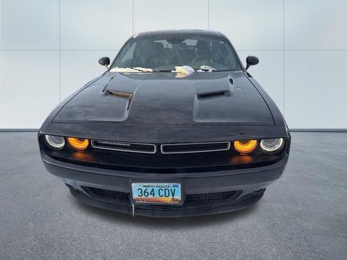Pitch Black Clearcoat 2018 Dodge Challenger GT