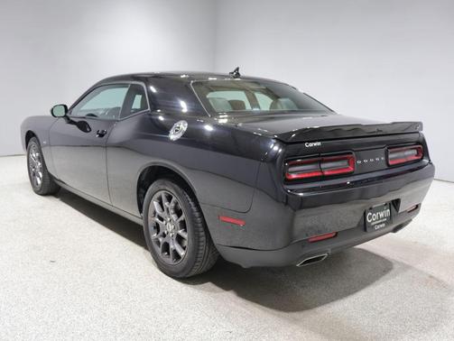 Pitch Black Clearcoat 2018 Dodge Challenger GT