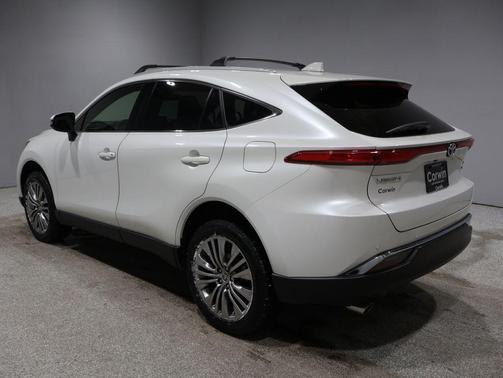 2022 Toyota Venza XLE